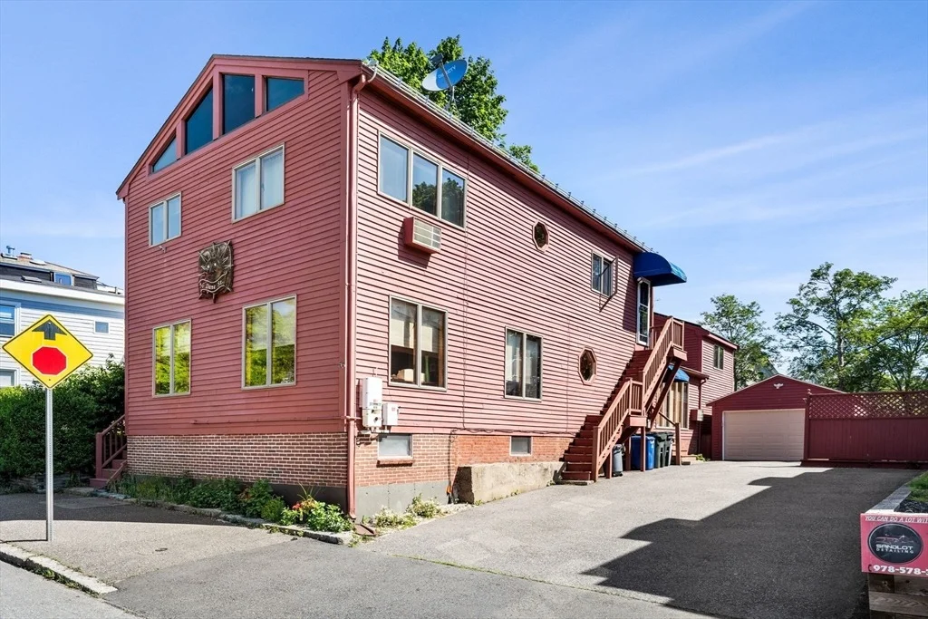 Photo of Unit 2 at 56 Dane Street