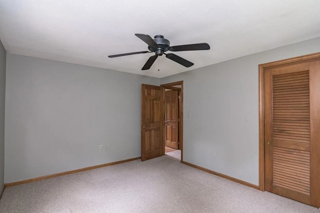Photo of 1 Maplewood Dr