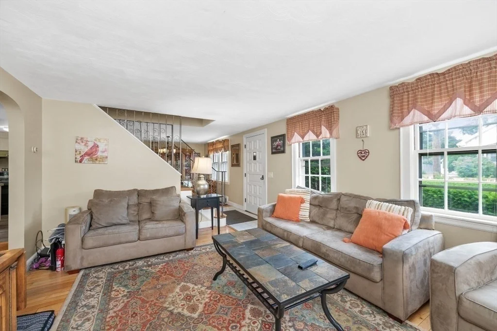 Photo of 111 Warren St