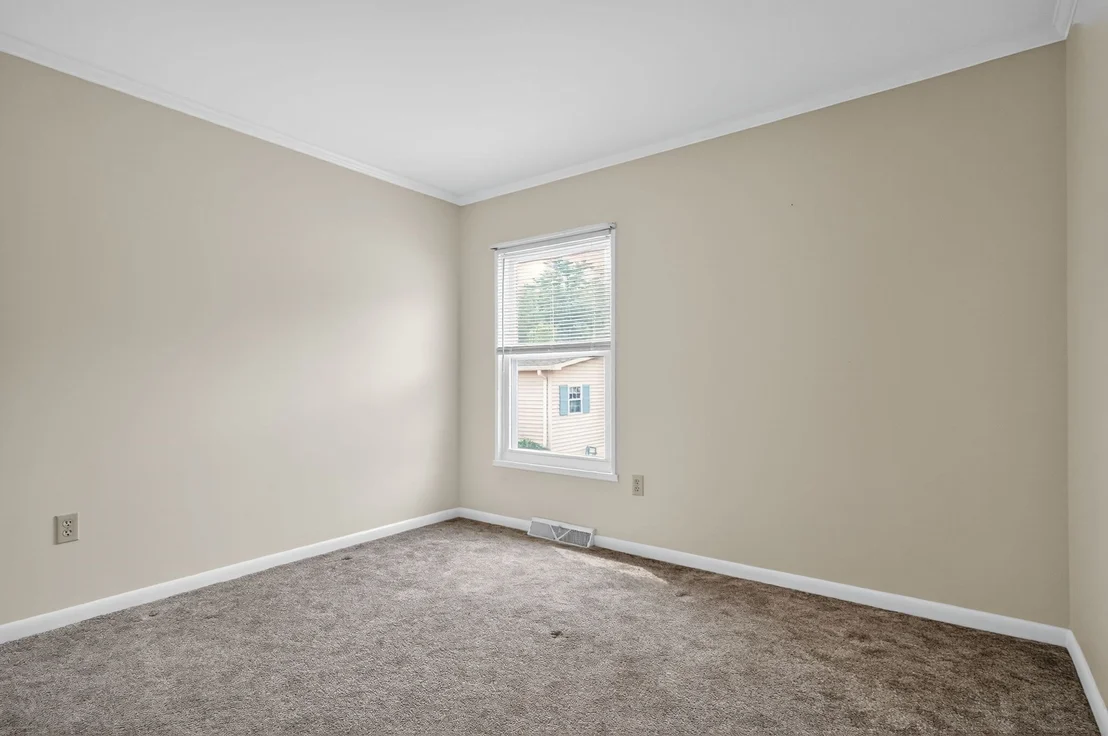 Photo of 9 Douglas Dr