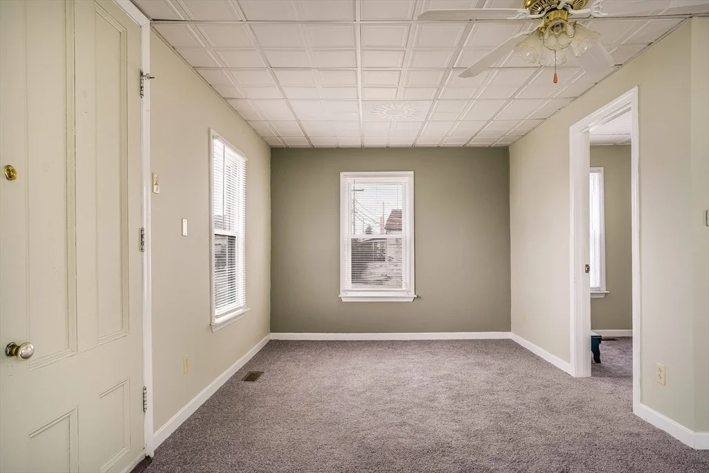 Photo of 115 Cable Ave