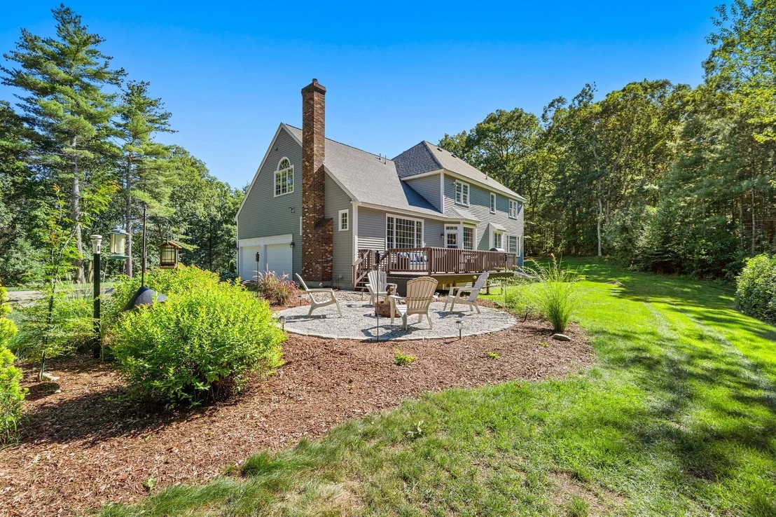 Photo of 68 Quaker Lane