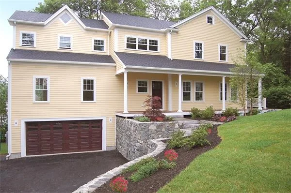 Photo of 64 Cliffe Avenue