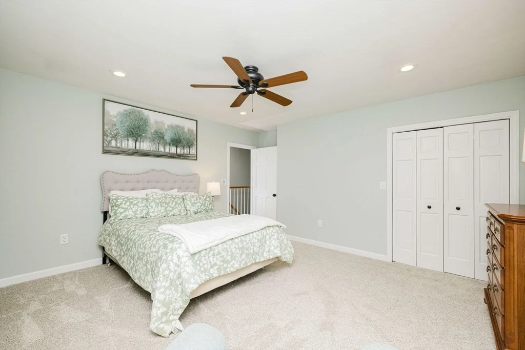 Photo of 13 Bow Dr