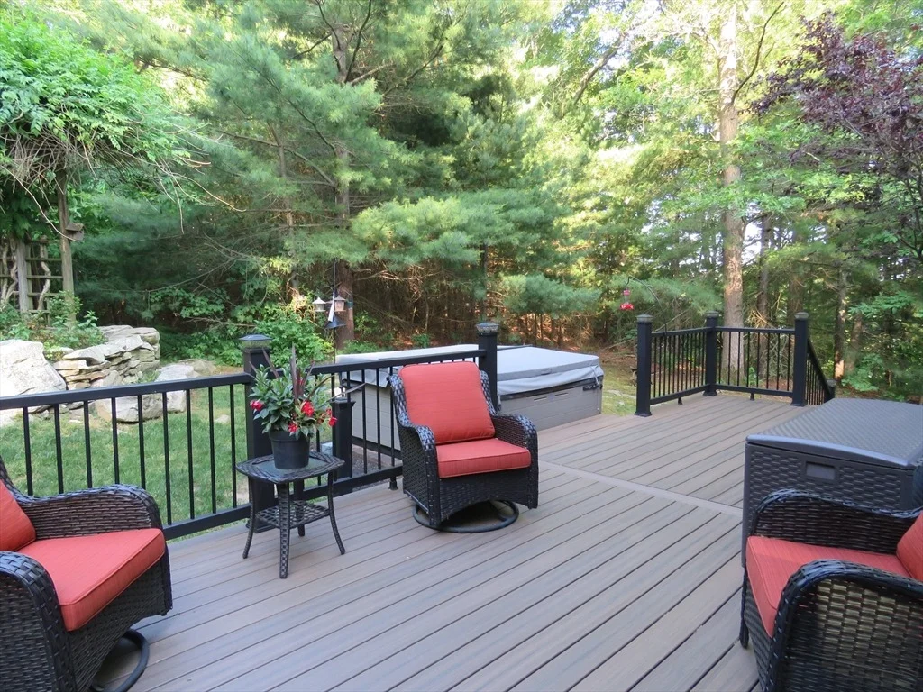Photo of 14 Circle Dr