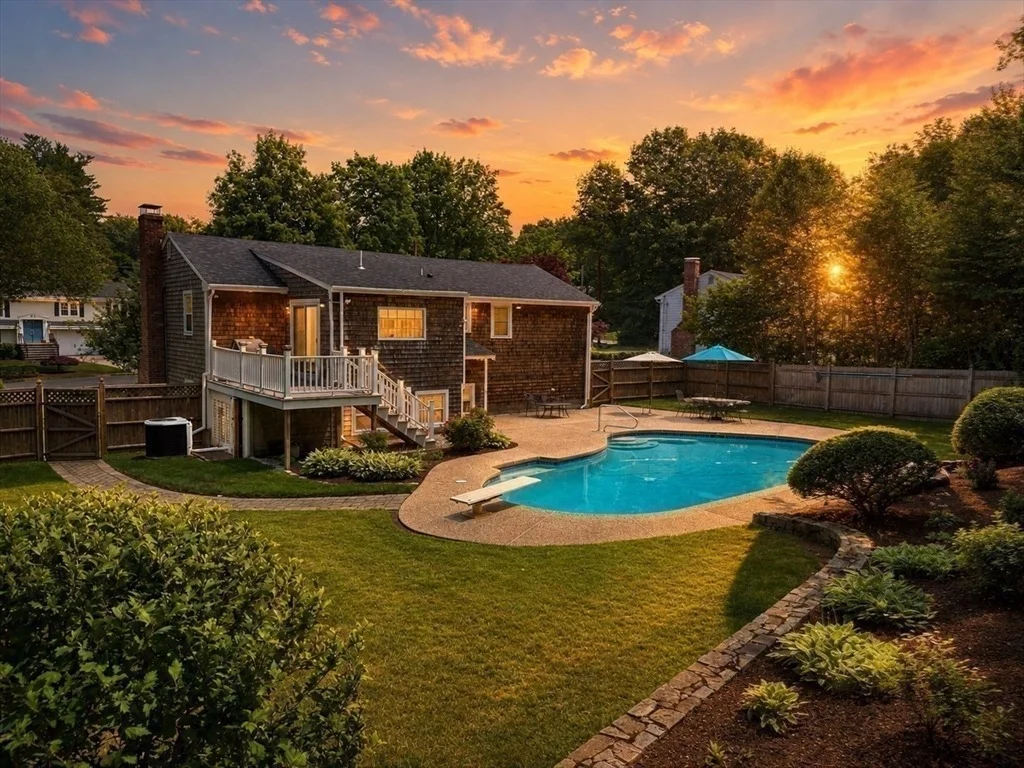 Photo of 22 Harvest Ln