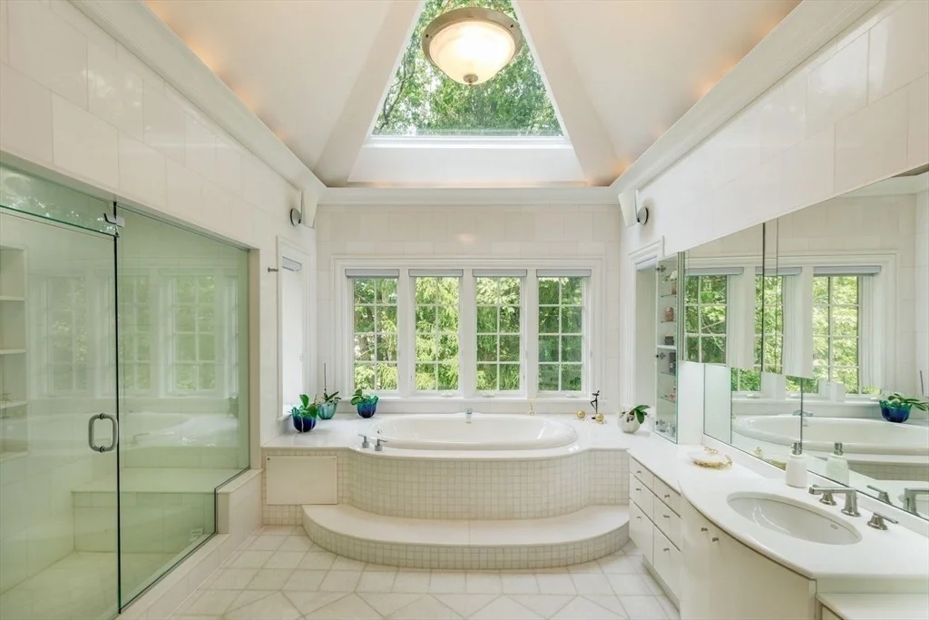 Photo of 18 Longmeadow Drive
