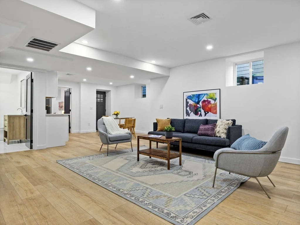 Photo of 9 Vinal Ave