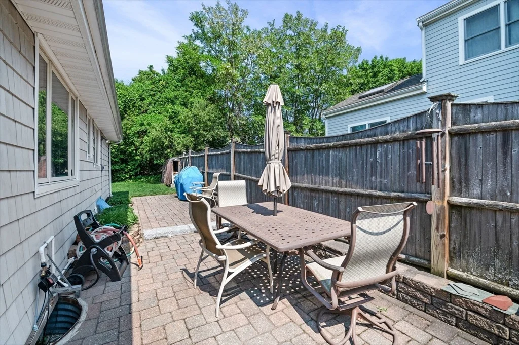 Photo of 22 Thompson Road