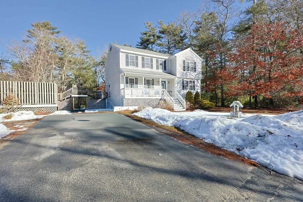 Photo of 4 Mather Dr