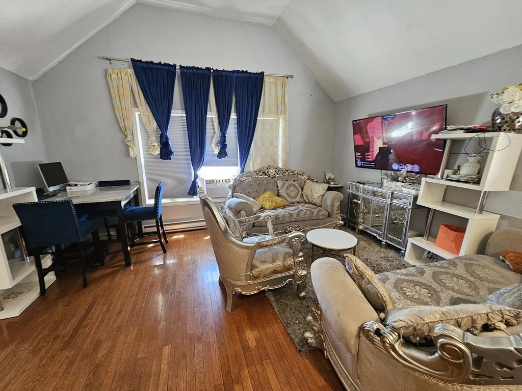 Photo of 1 Armandale St