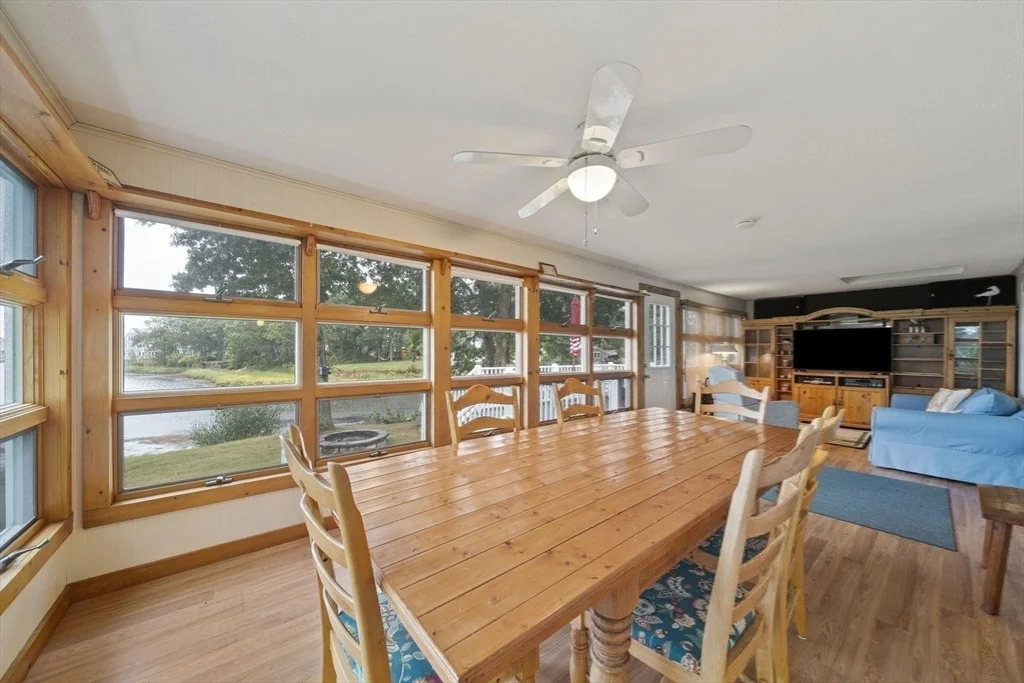 Photo of 15 Broadmarsh Ave