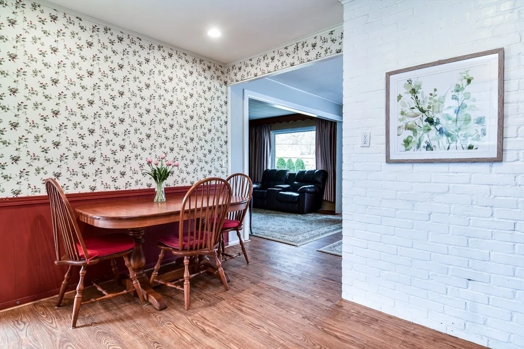 Photo of 4 Hardwick Road