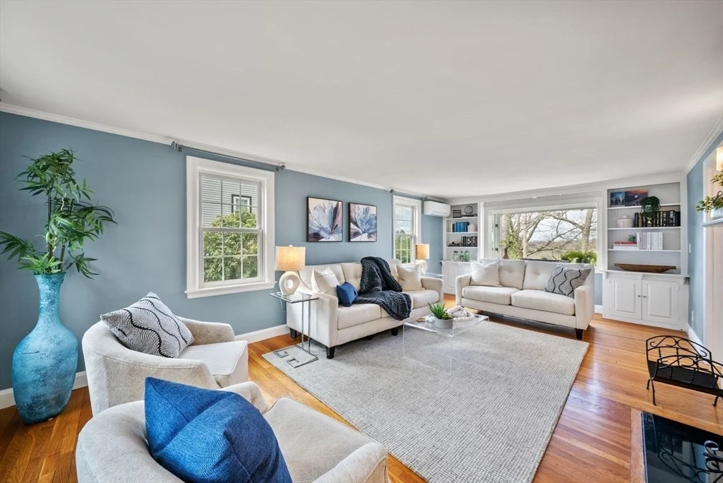 Photo of 166 Hillcrest Road