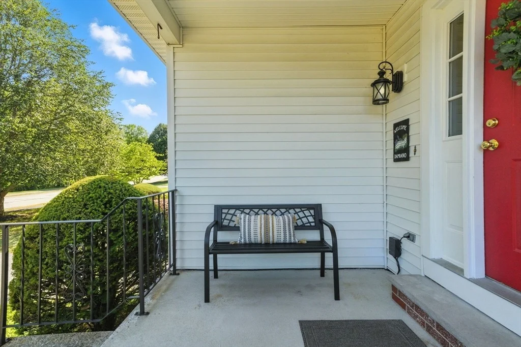 Photo of 8 Eisenhaure Lane