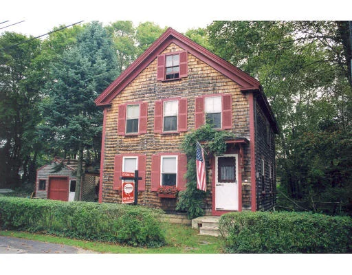 Photo of 4 Maple Ave