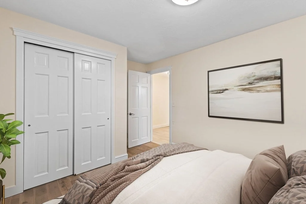 Photo of 16 Forest Park Dr
