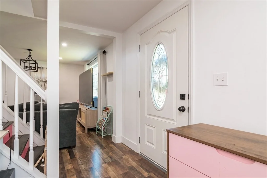 Photo of 379 Roosevelt Ave