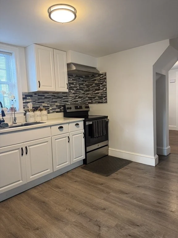 Photo of 70 Robinson St