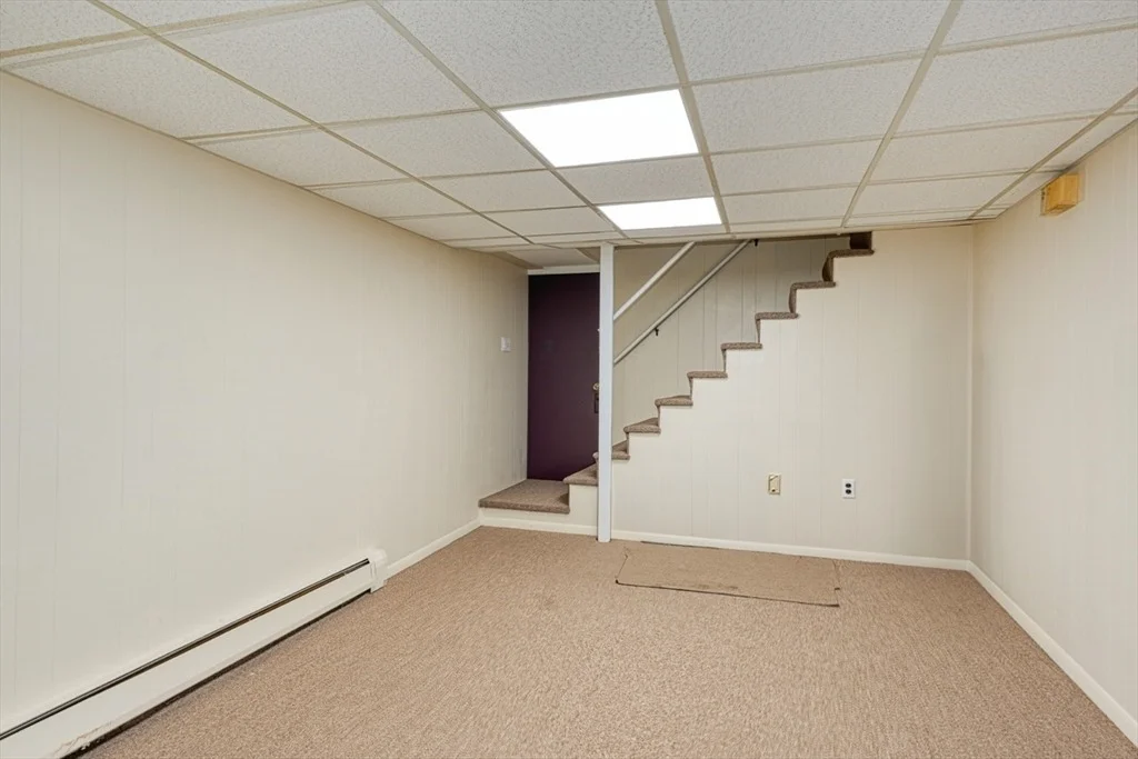 Photo of 11 Warren Dr