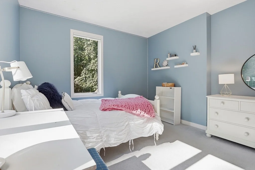 Photo of 15 Larch Road