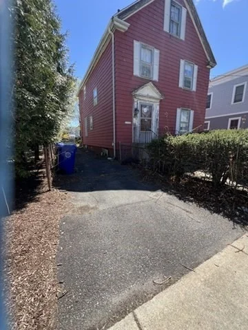 Photo of 73 Beacon St