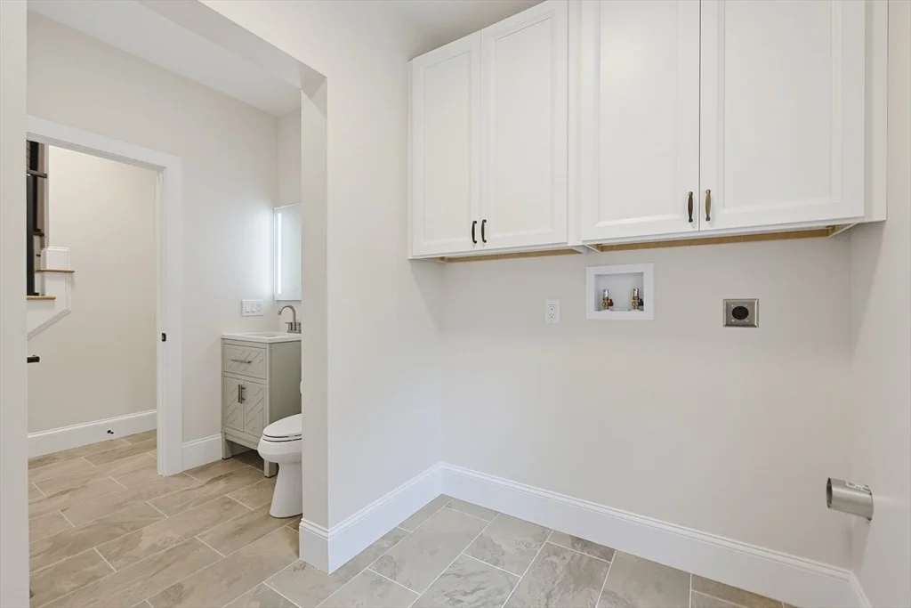 Photo of 19 Puritan Road