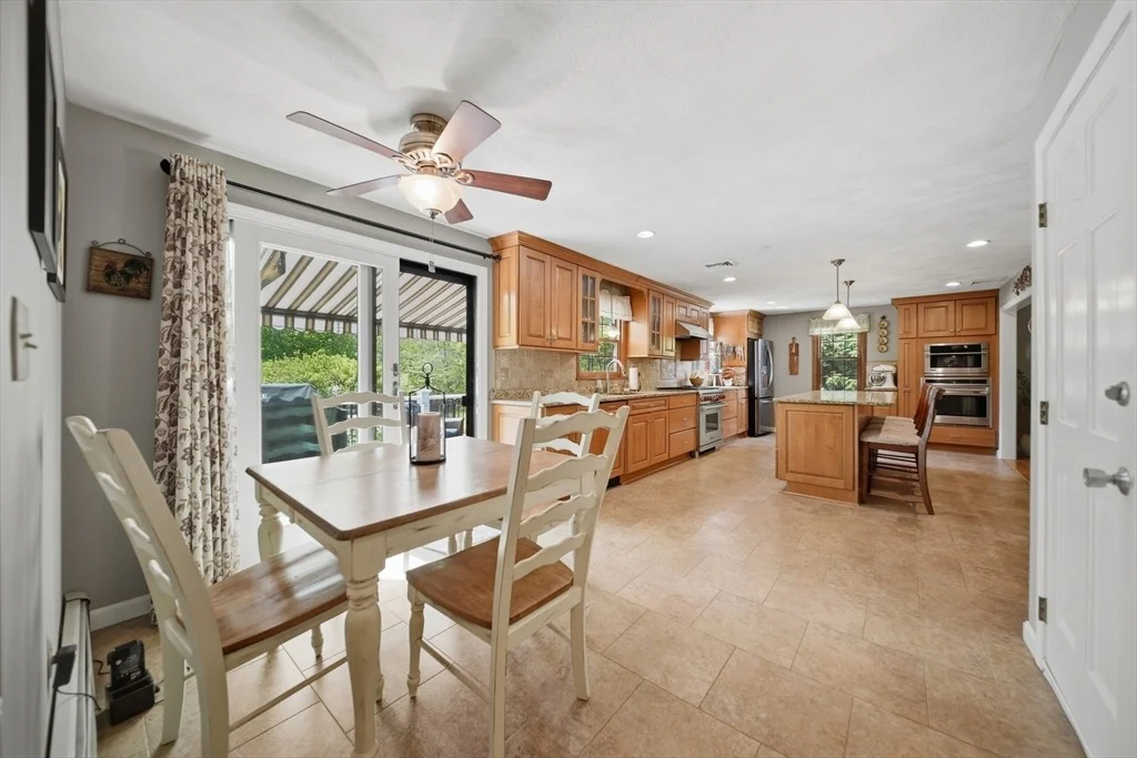 Photo of 16 Parsonage Hill Rd