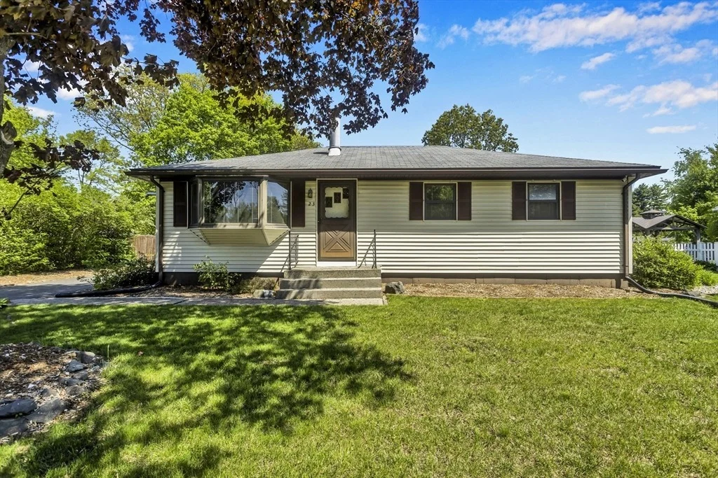 Photo of 23 Beyer Dr