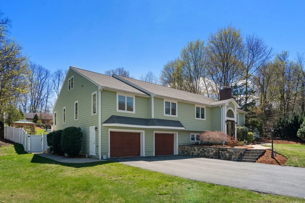 Photo of 7 Michelle Drive