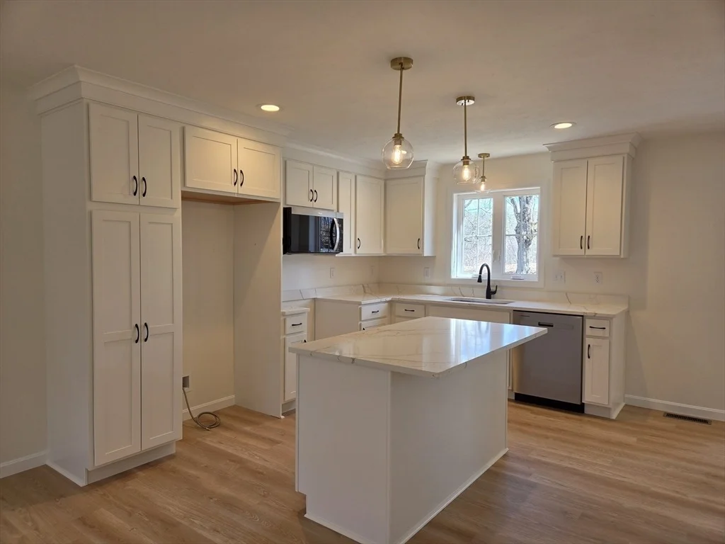 Photo of 180 Petersham Road