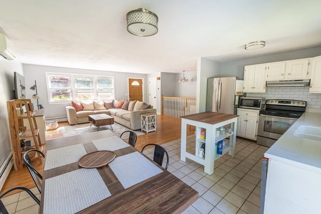 Photo of 75 Fairview Park Rd