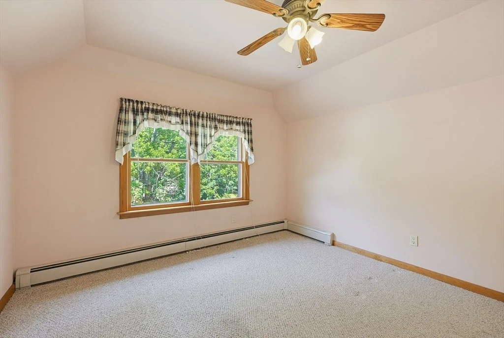 Photo of 640 Pulaski Blvd