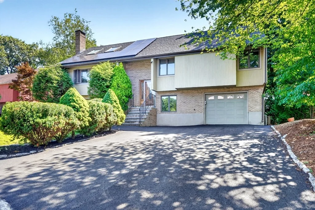 Photo of 3 Macone Cir