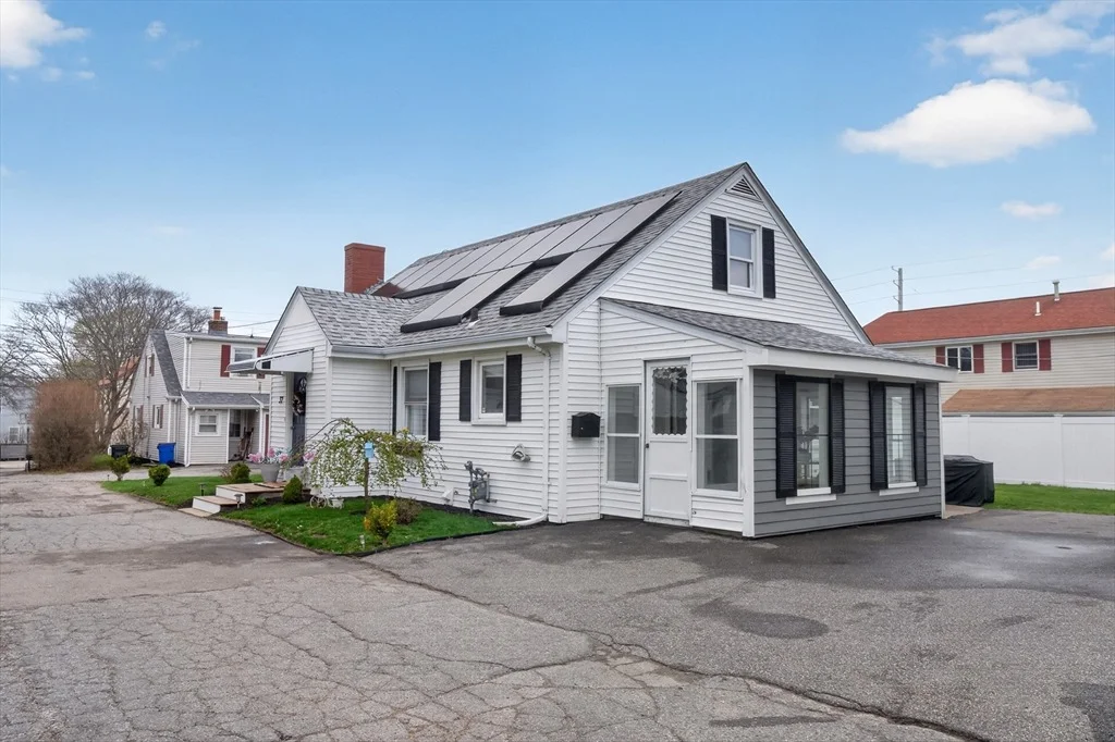 Photo of 37 Blakely Ct