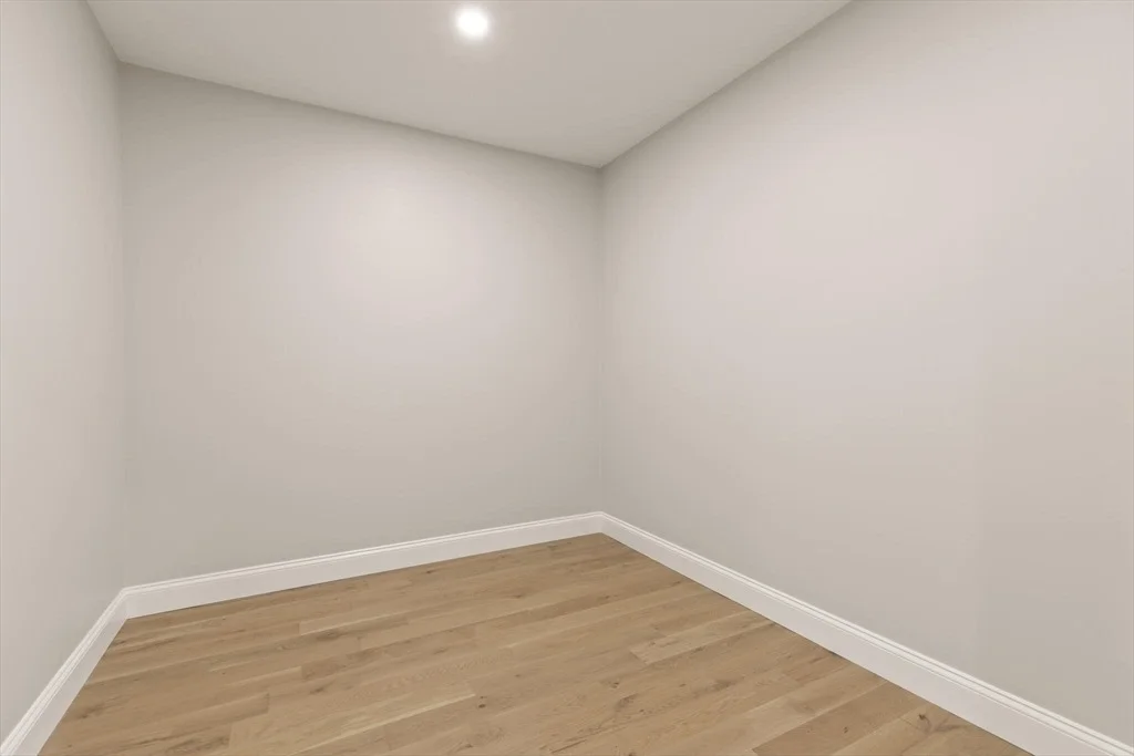 Photo of 8 Goodwin Dr