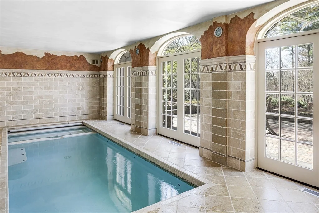 Photo of 43 Oak Hill Road
