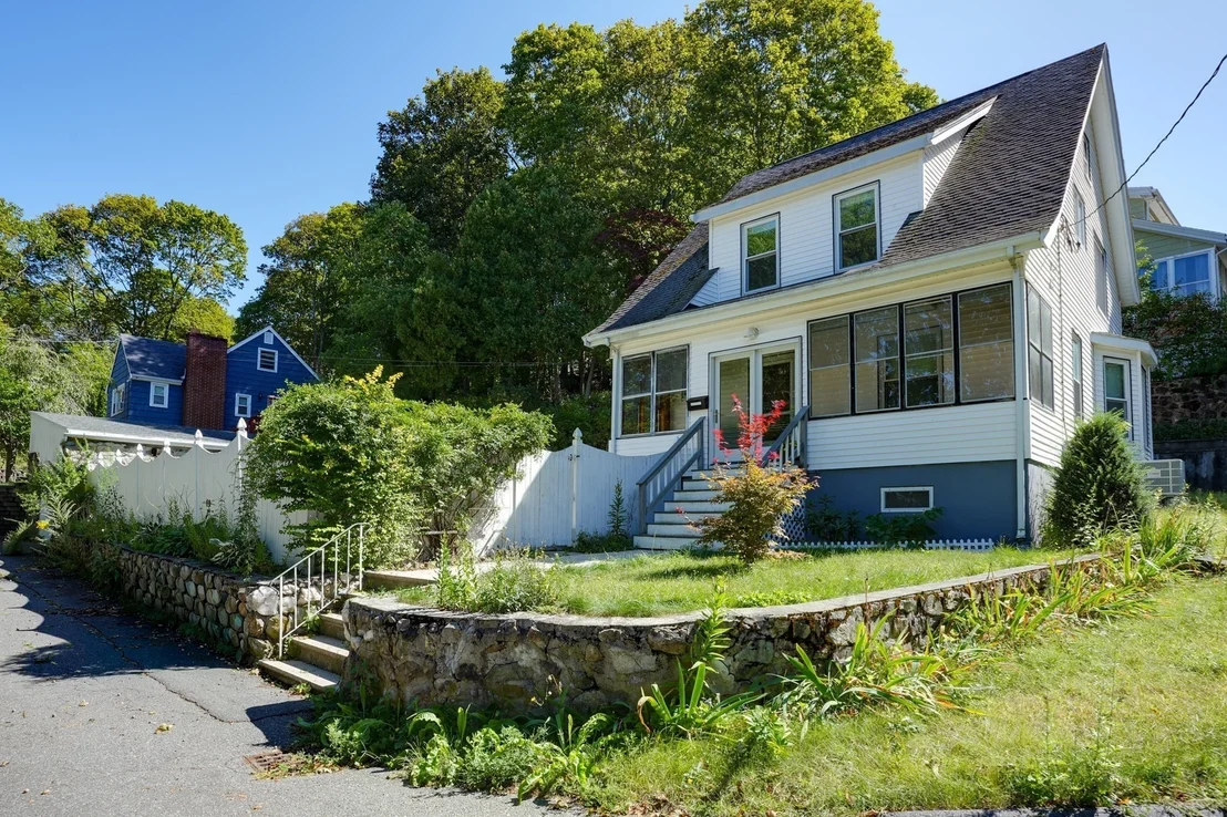 Photo of 1 Wakefield Avenue
