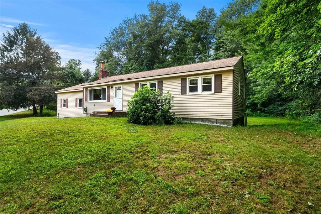 Photo of 16 Crown Rd