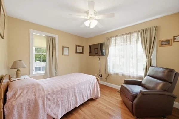 Photo of 273 Maple Ave