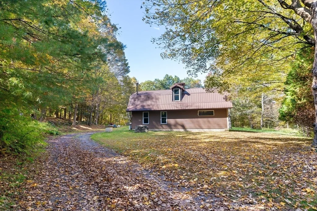 Photo of 68 Lyon Rd