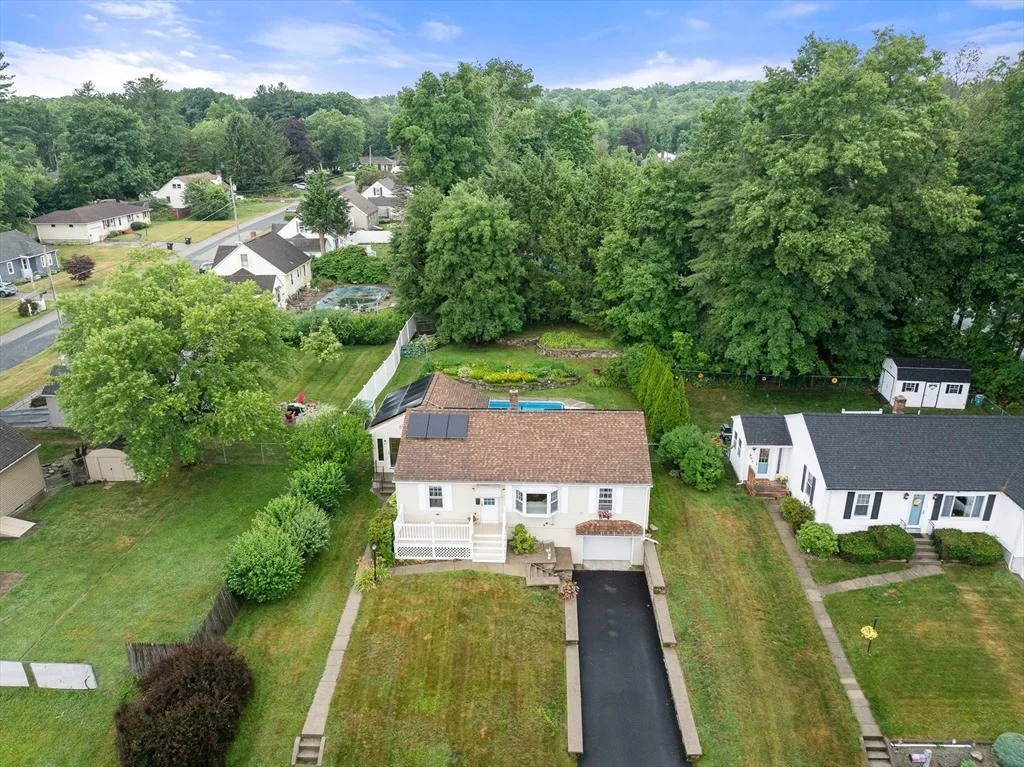 Photo of 1 Korch Ave