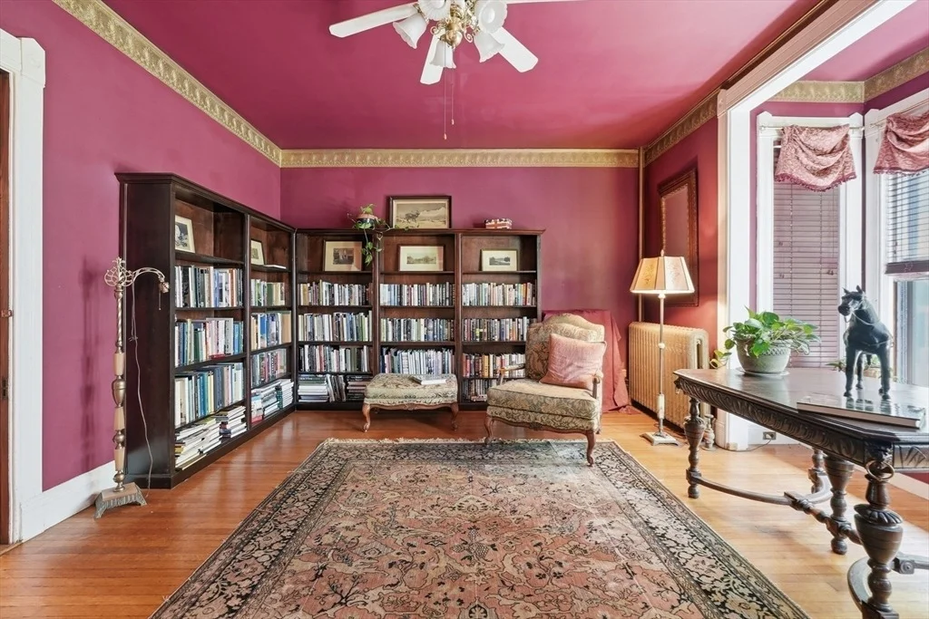 Photo of 33 Gilbert St