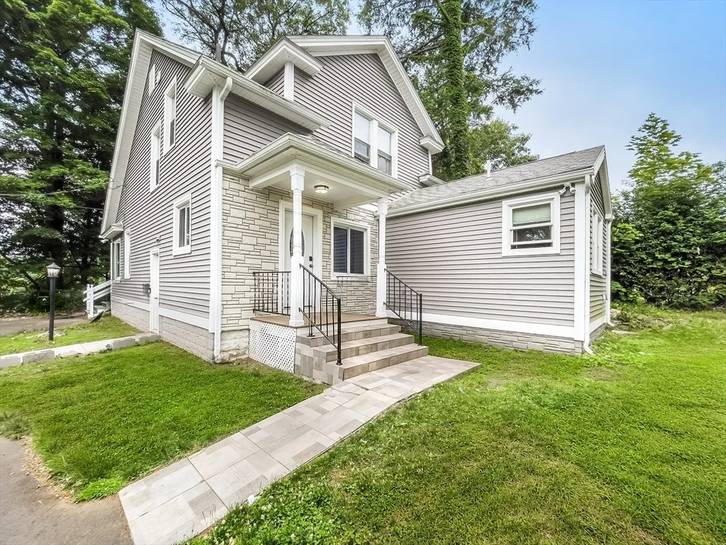 Photo of 38 Ames Ave