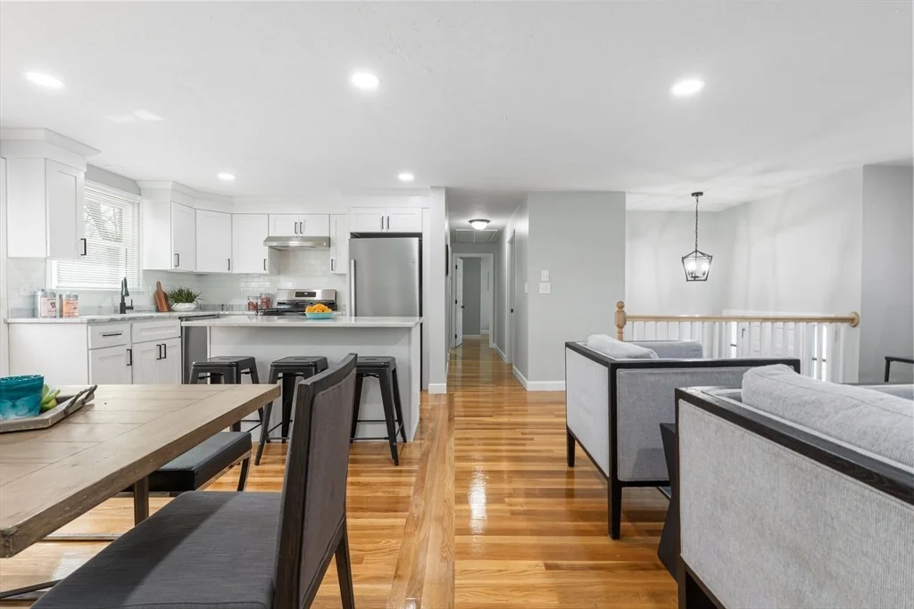 Photo of 8 Potter Rd