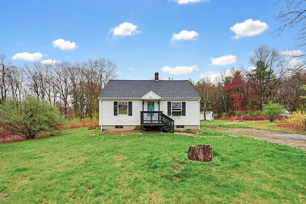 Photo of 321 Townsend Hill Rd