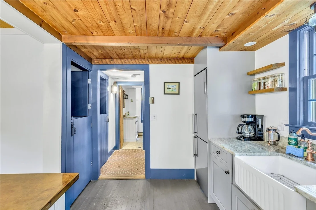 Photo of 1825 Main Street 6a
