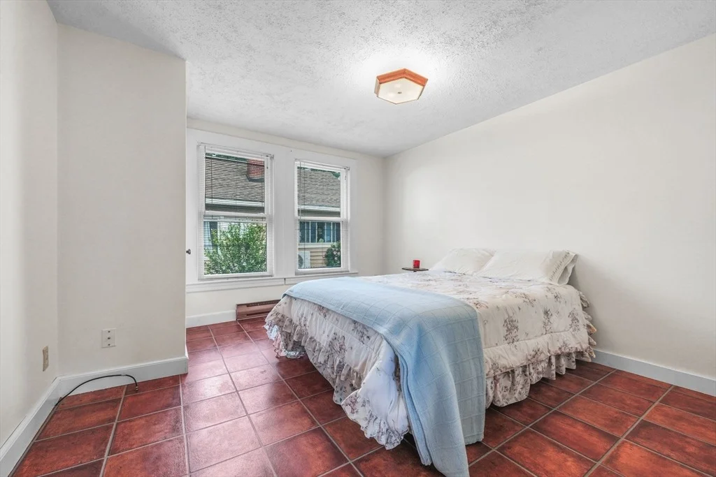 Photo of 8 Barnes St