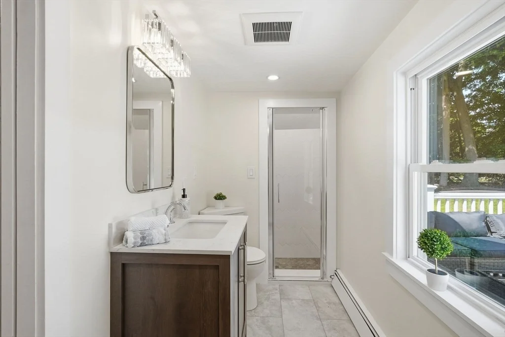 Photo of 8 Pemberton Rd