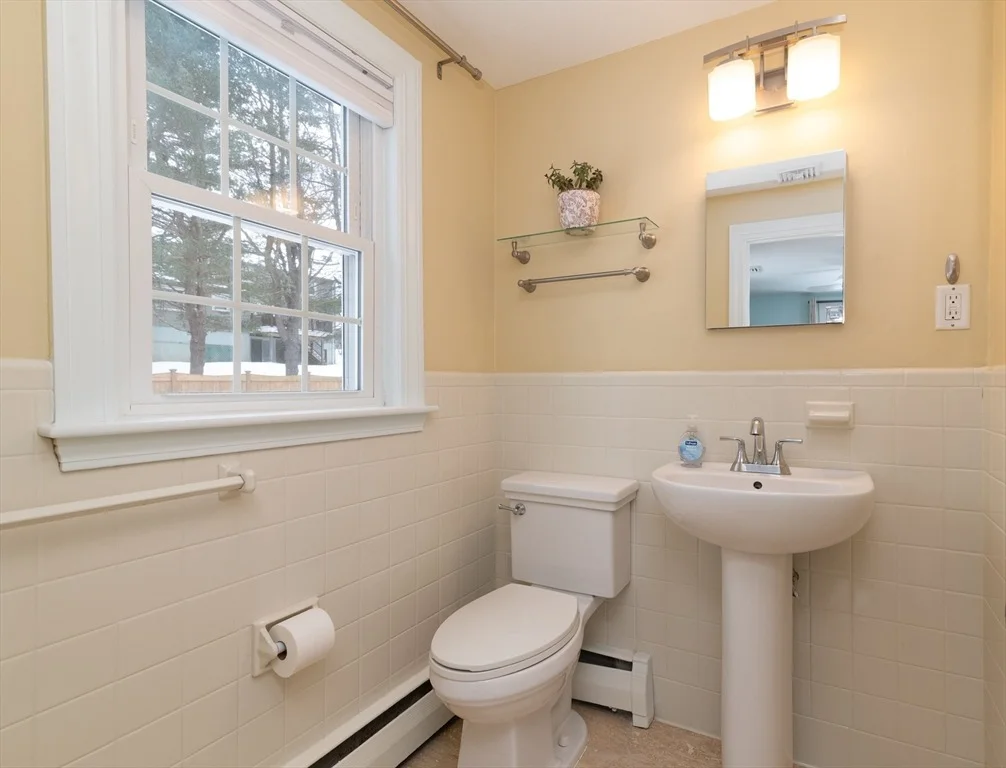 Photo of 28 Audrey Ave